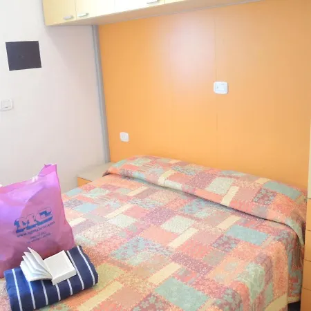 Апартаменты Colorful Modern Flat Next To The - Beahost *