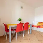 Colorful Modern Flat Next To The Apartment *
