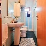 Apartment Colorful Modern Flat Next To The Bibione