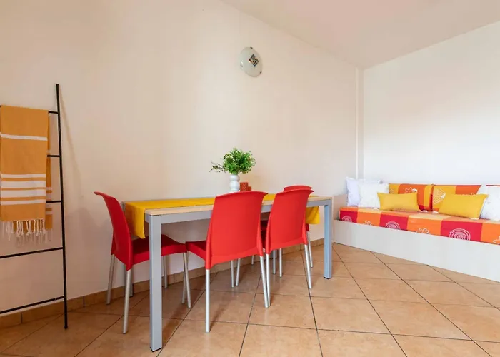 Colorful Modern Flat Next To The Apartamento *